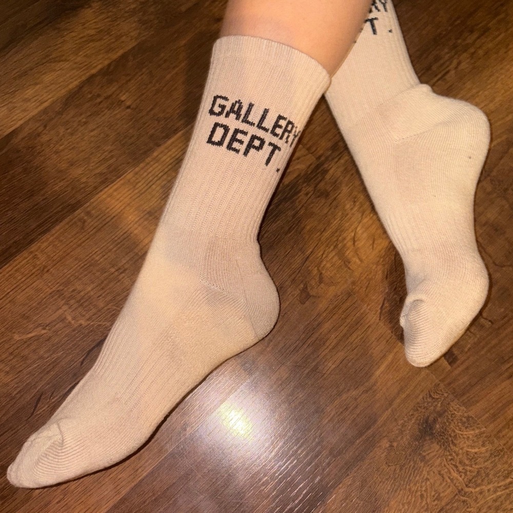 Gallery Dept. Socks Ribbed Womens‎ Small 4-6.5 Brown, Tan, Black Logo 1 Pair New